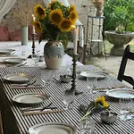 Feriehus Peaceful Estate With Pool Near Tournon *