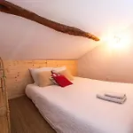 Feriehus Peaceful Estate With Pool Near Tournon Frespech