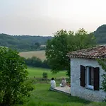 Feriehus Peaceful Estate With Pool Near Tournon *