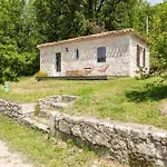 Feriehus Peaceful Estate With Pool Near Tournon