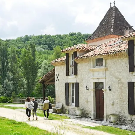 Peaceful Estate With Pool Near Tournon Casa vacanze